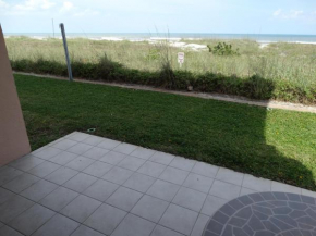 Spanish Main Unit 4- Direct Oceanfront Condo!